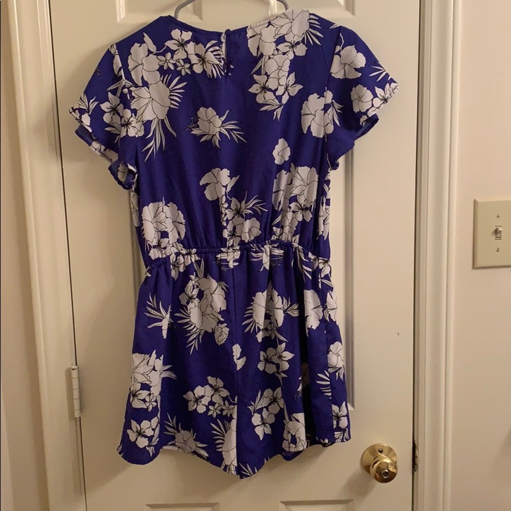 Romper - Picture 2 of 2